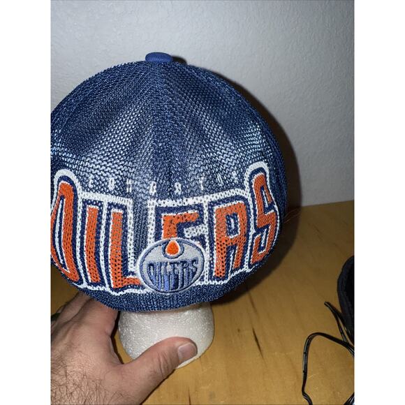 Vintage Edmonton Oilers REEBOK Face Off Hat Cap! EMBROIDERED! S/M Flex - Picture 3 of 5